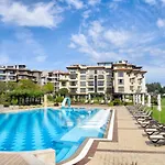 Oasis Luxury 아파트 로제넷츠