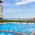 Oasis Luxury 아파트