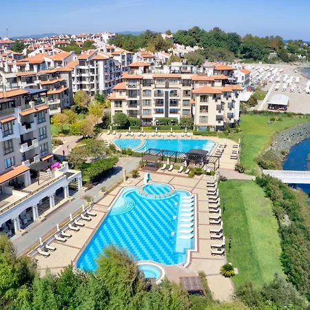 Oasis Luxury