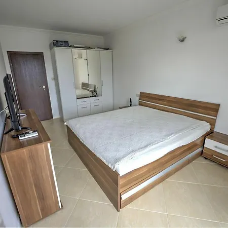 Oasis Luxury *