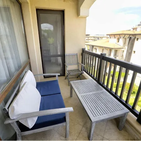 Oasis Luxury Apartment *