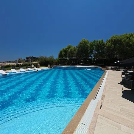 Oasis Luxury *